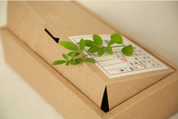Kraft paper card gift box