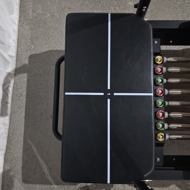 巨型核心变形器