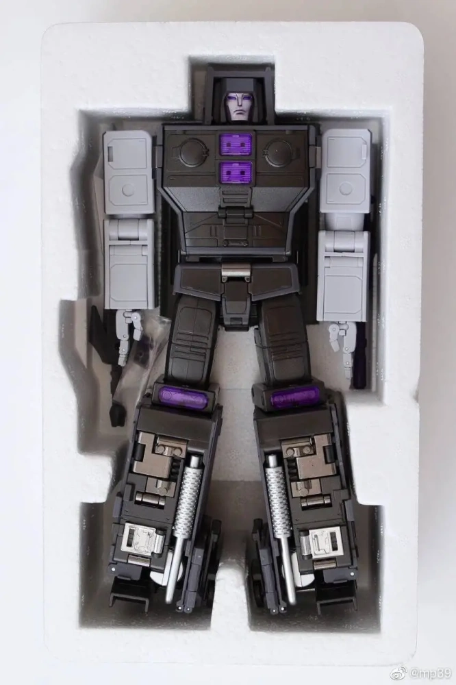 Few In Stock FansToys Transformation TOYS Masterpiece FT-31A FT31A Roadking Aka MP Motormaster MISB