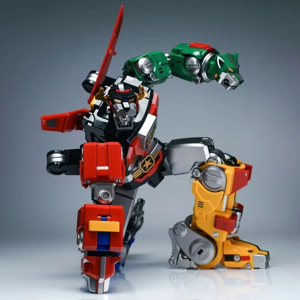 New Transform Metal Club MuscleBear Voltron Beast King Golion Action Figure In Stock
