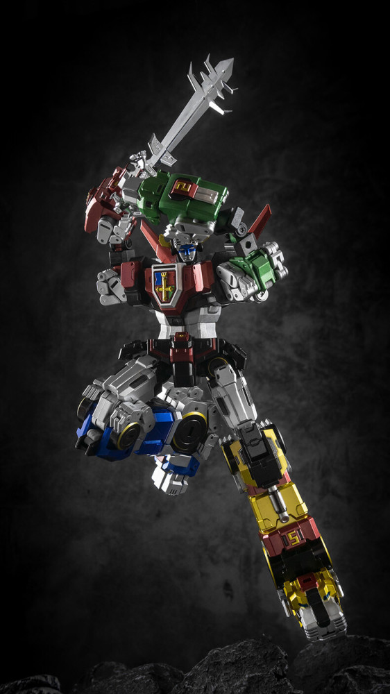 In Stock New Lucky Cat Micro Cosmos MC-01S Elvis Voltron Metallic Version Figure