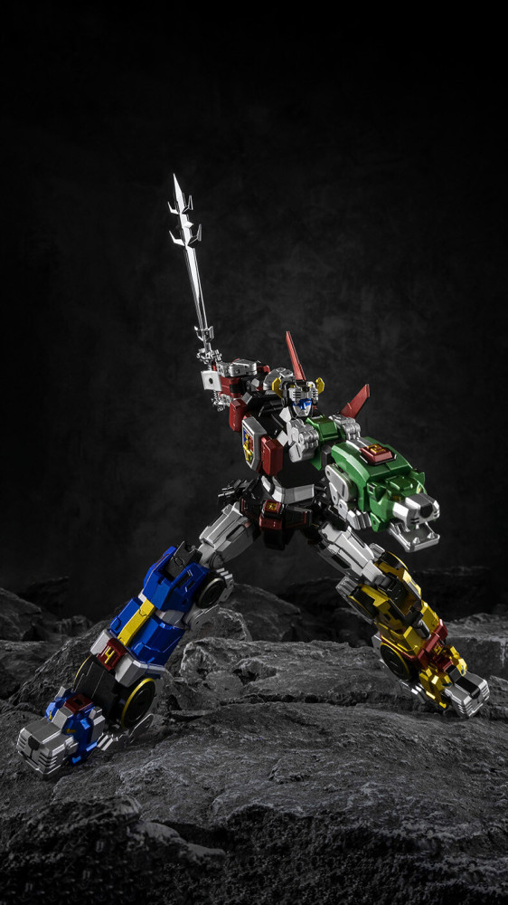 In Stock New Lucky Cat Micro Cosmos MC-01S Elvis Voltron Metallic Version Figure
