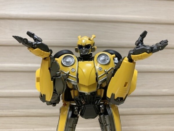 Ready! New Cyber Era CE-01 Knight Yellow Bee Oversized Action Figure