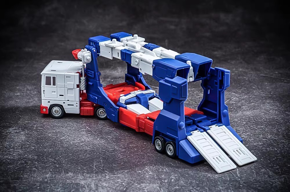 New Transformation toys Magic Square MS-B61 Figure In Stock