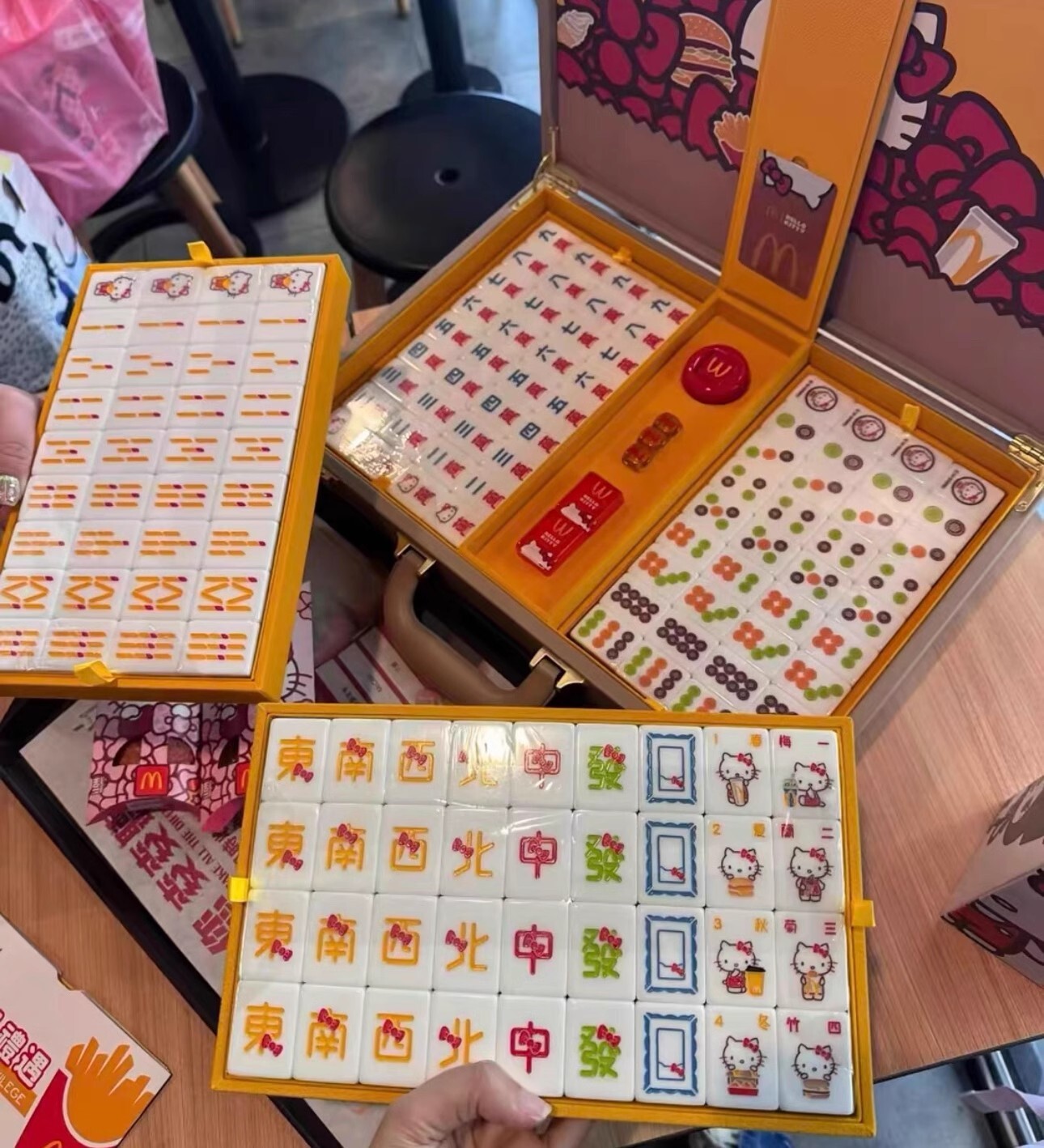 Sanrio Hello Kitty Mahjong gift Set McDonalds Hong Kong 2024 Limited Edition