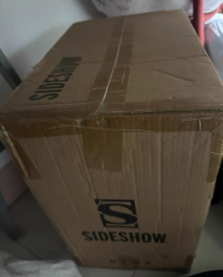 Original SIDESHOW 300744 Symbiote Venom Collectibles Figure Statue in Stock