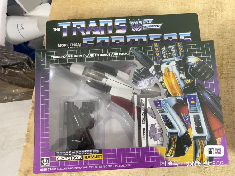 G1 Reissue Starscream/Skywarp/Thundercracker/Ramjet/Thrust/Dirge New IN BOX