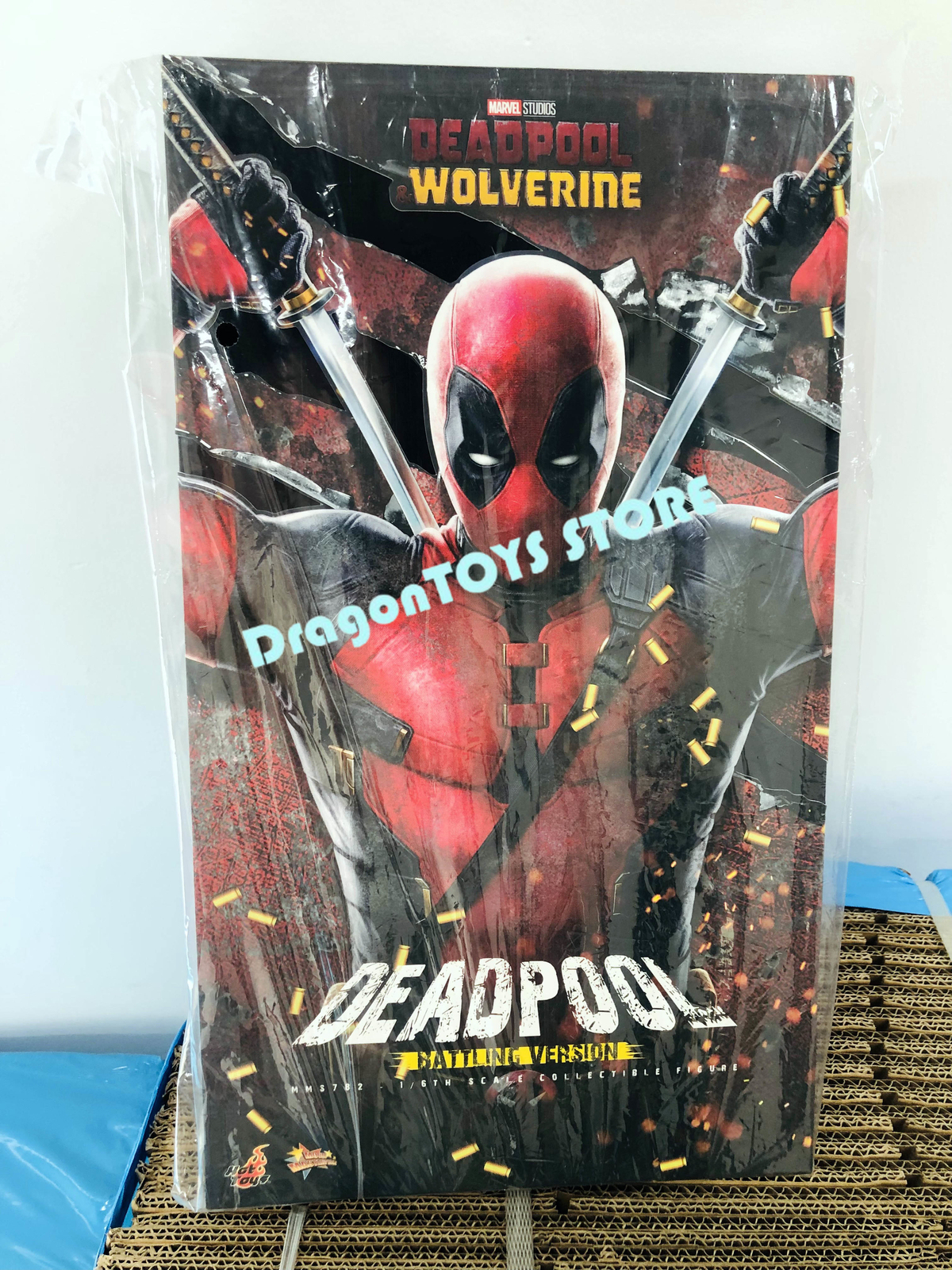 Ready! Hot Toys MMS782 Deadpool Battling Version 1/6 Action Figure Limited