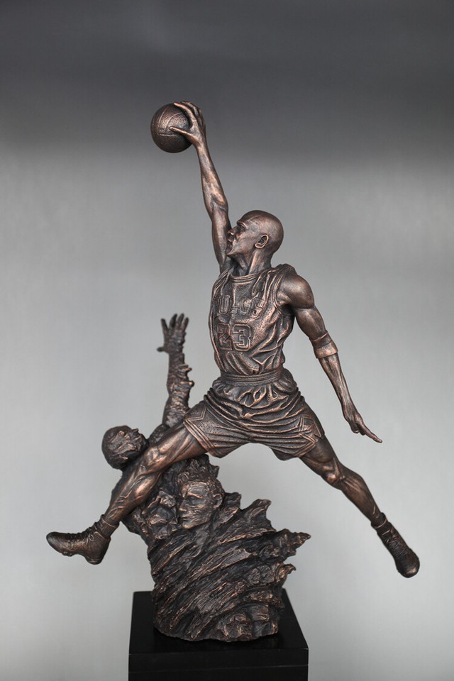 IN STOCK Michael Jordan God of Basketball Superstar 20in. Figure Statue Resin