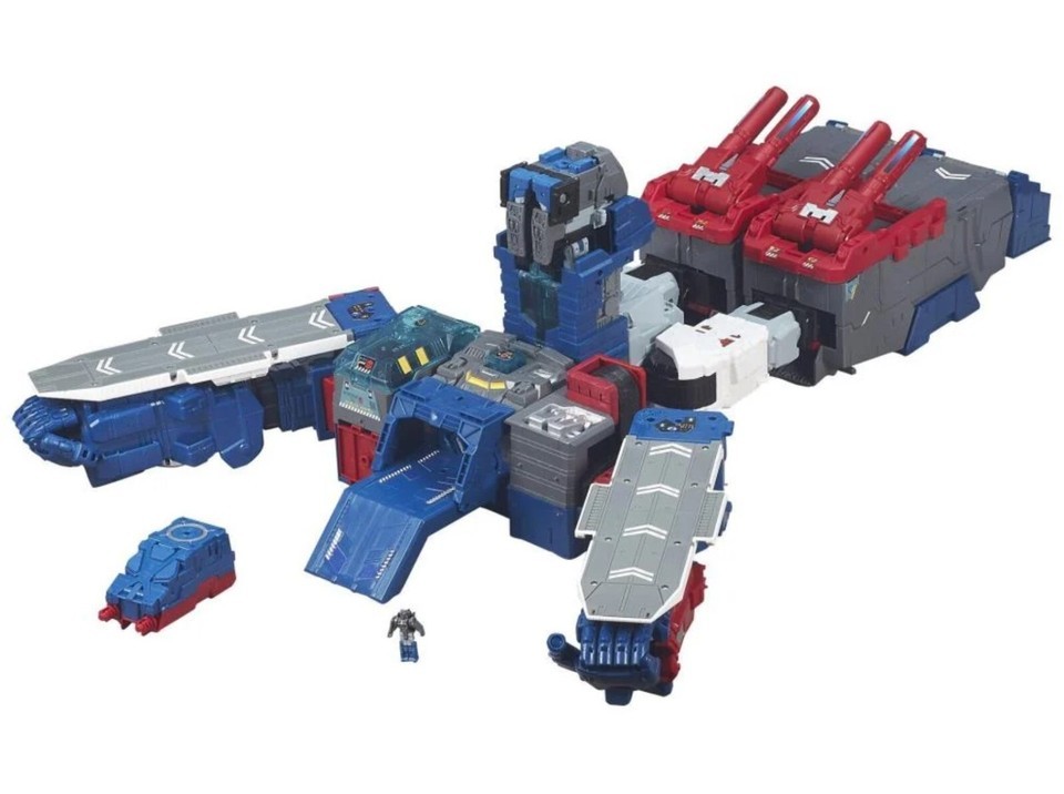 New Hasbro Transformers Titans Return Titan Class Fortress Maximus Action Figure