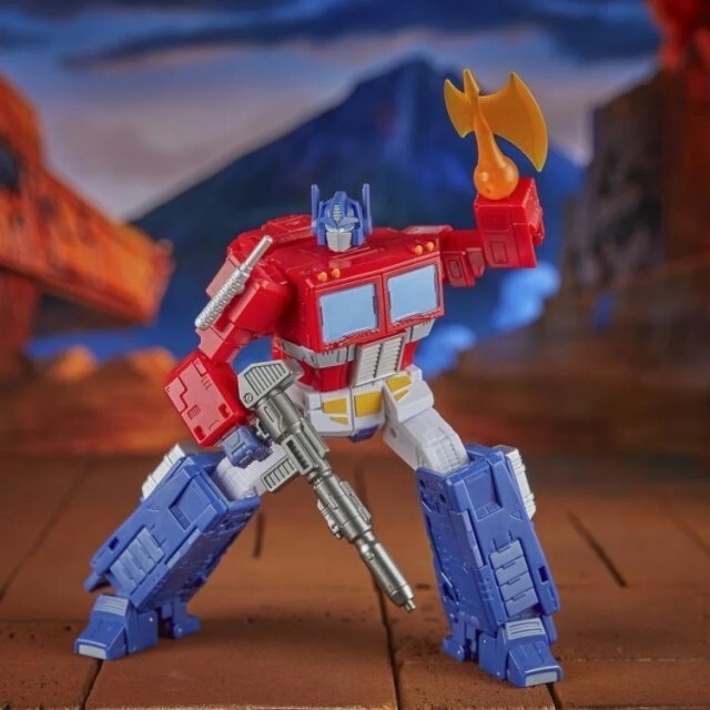 IN STOCK Hasbro Transformers Optimus Prime Studio Series 86 Commander figure