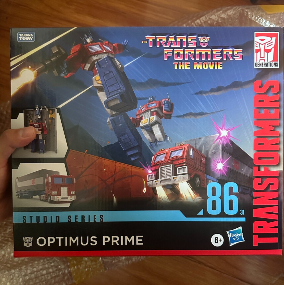 IN STOCK Hasbro Transformers Optimus Prime Studio Series 86 Commander figure