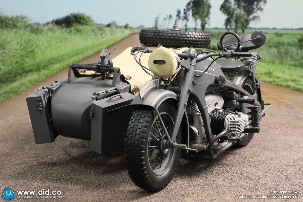 In Stock New DID E60075 Motor Tricycle KS750 Motorcycle Model Figure 1/6 Scale