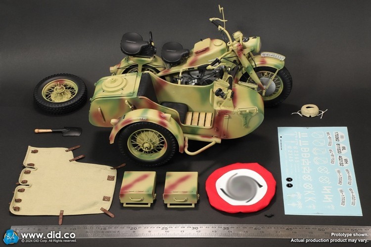 In Stock New DID E60075 Motor Tricycle KS750 Motorcycle Model Figure 1/6 Scale