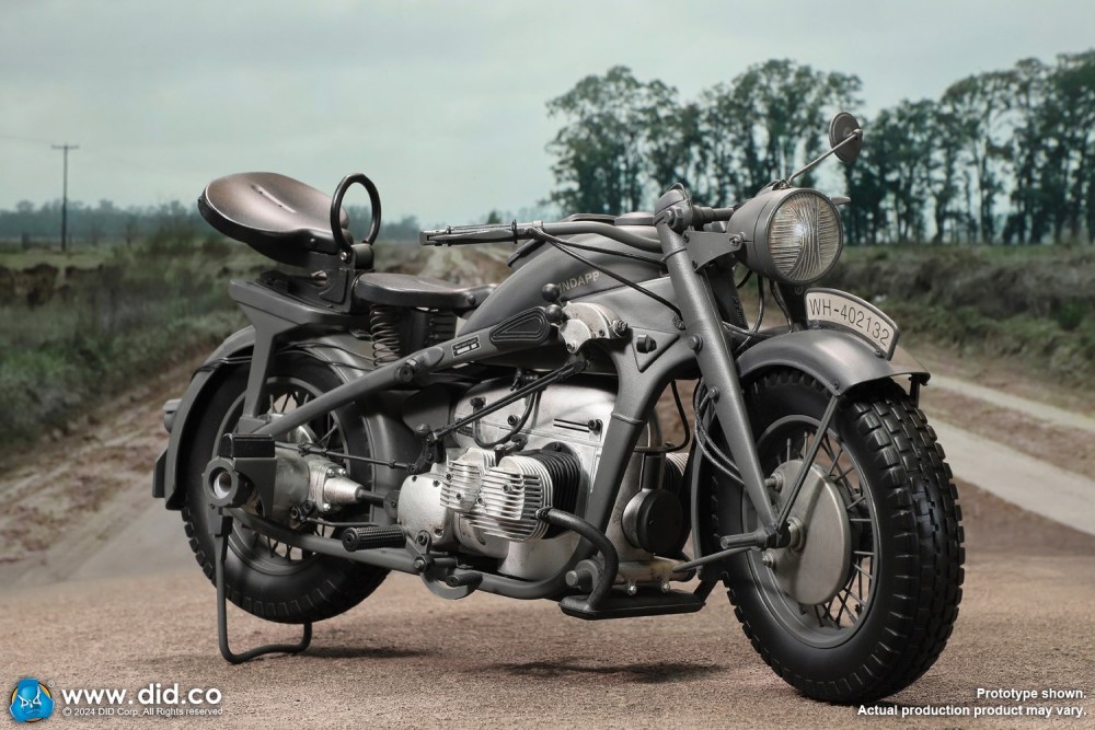 In Stock New DID E60075 Motor Tricycle KS750 Motorcycle Model Figure 1/6 Scale