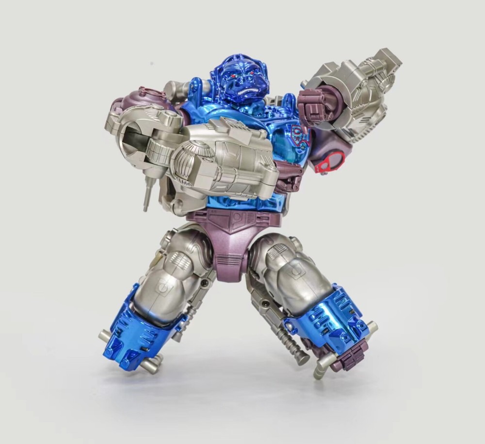 In Stock TransArt BWM-02 Skateboard Gorilla BW Transmetal Optimus Primal Figure