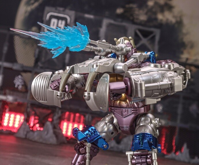 In Stock TransArt BWM-02 Skateboard Gorilla BW Transmetal Optimus Primal Figure