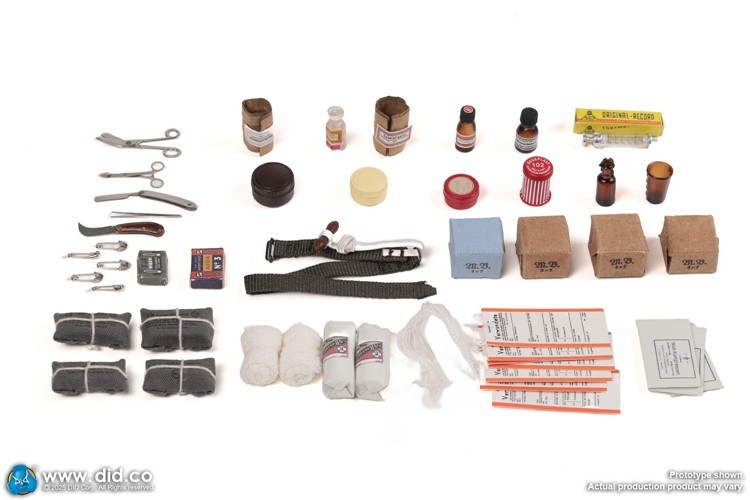 Ready! DID D80183 1/6 WWII German WH Medic Officer Candidate, Unterazt Gröger