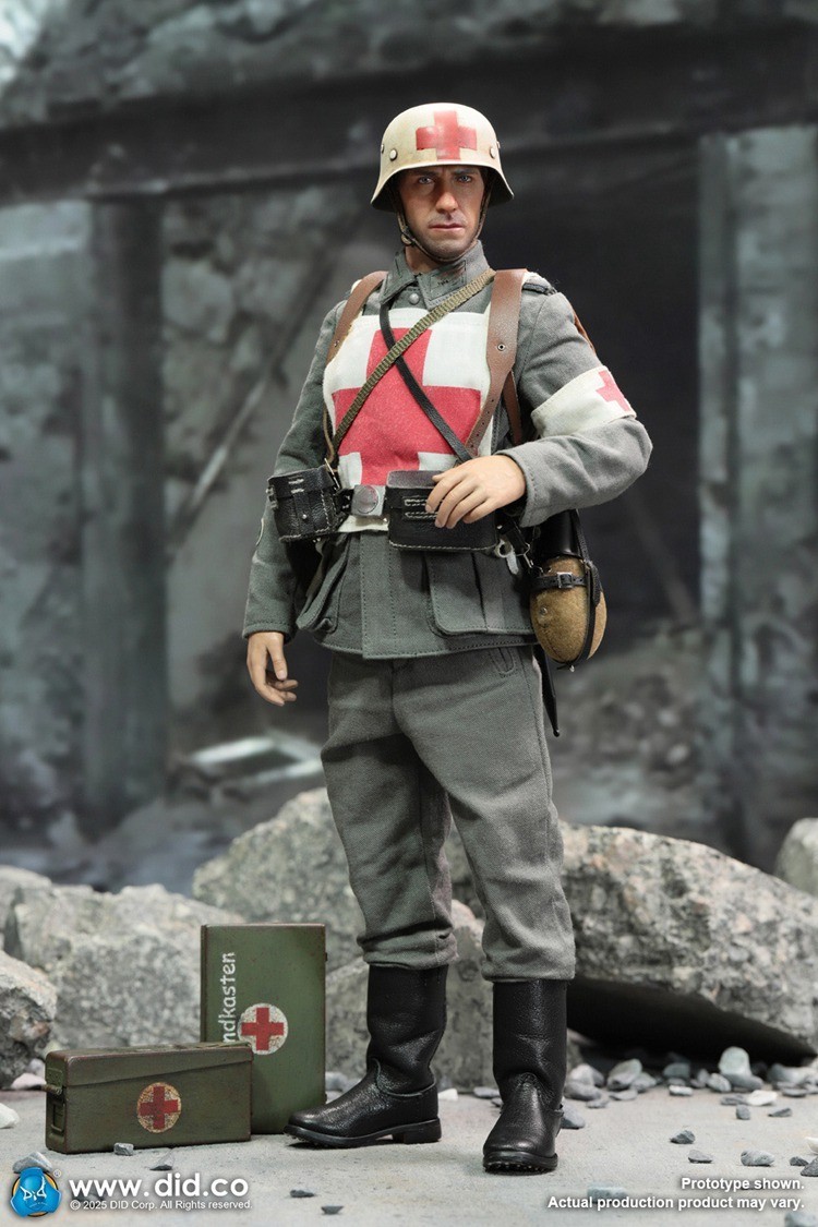 Ready! DID D80183 1/6 WWII German WH Medic Officer Candidate, Unterazt Gröger