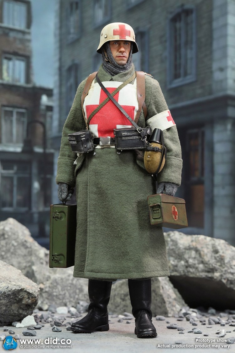 Ready! DID D80183 1/6 WWII German WH Medic Officer Candidate, Unterazt Gröger