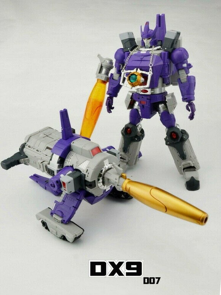 In Stock New DX9 Toys D07 Tyrant Galvatron Cannon Transformable Action Figure