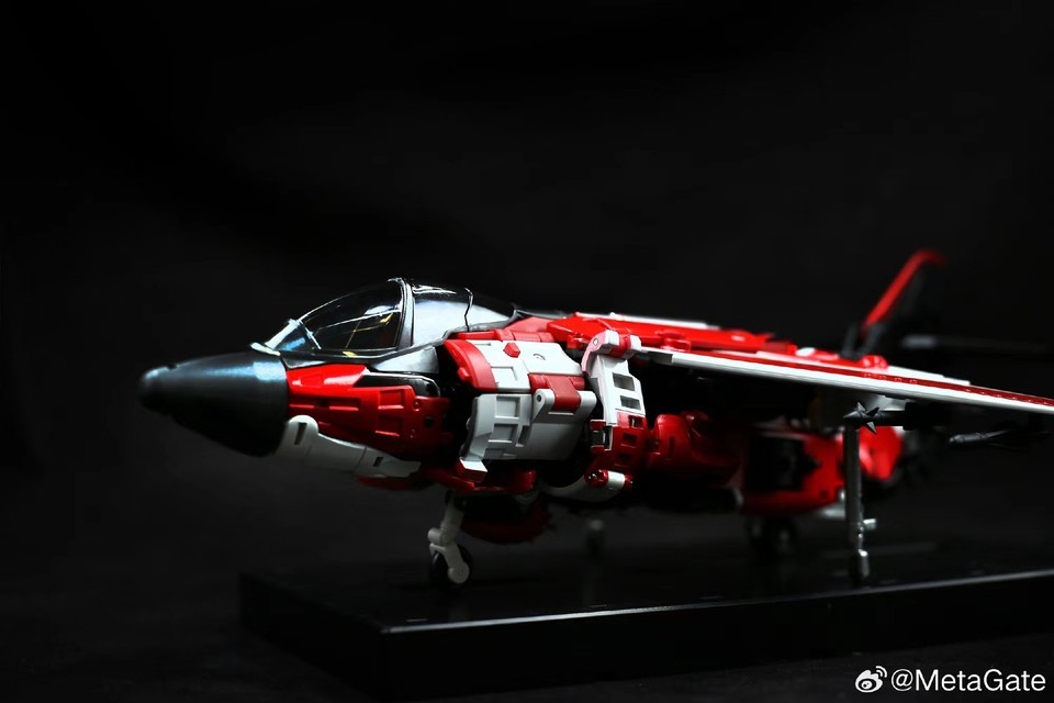 In Stock Metagate G-05 Red Fantasy Shatter Movie Version Transforms Toy Figure