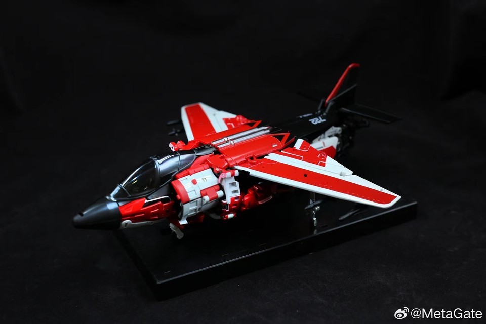 In Stock Metagate G-05 Red Fantasy Shatter Movie Version Transforms Toy Figure
