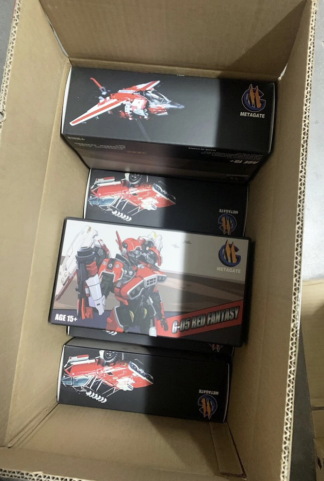 In Stock Metagate G-05 Red Fantasy Shatter Movie Version Transforms Toy Figure