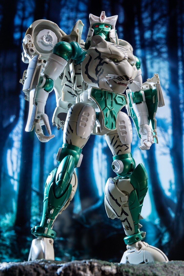 In Stock New 4th Party Masterpiece BW-10 Tigatron Action Figure Reissue Verion