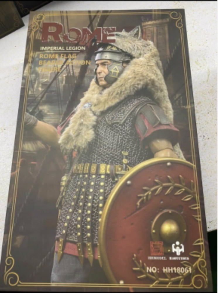 In stock  HHMODEL &amp;HAOYUTOYS HH18061 1/6 Imperial Legion-Rome Flag Bearer Figure