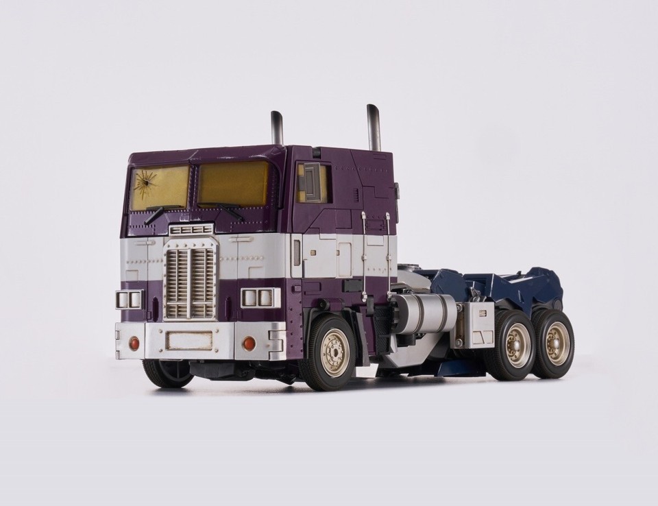 In Stock Magnificent Mecha MM-01P OptimusPrime Shattered Glass Ver Action Figure