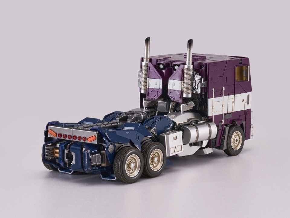 In Stock Magnificent Mecha MM-01P OptimusPrime Shattered Glass Ver Action Figure