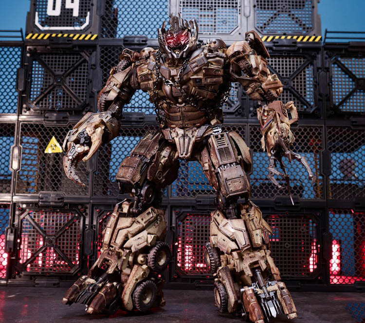 In Stock New Unique Toys R-05 Desperado Mege Truck Desert Version Action Figure