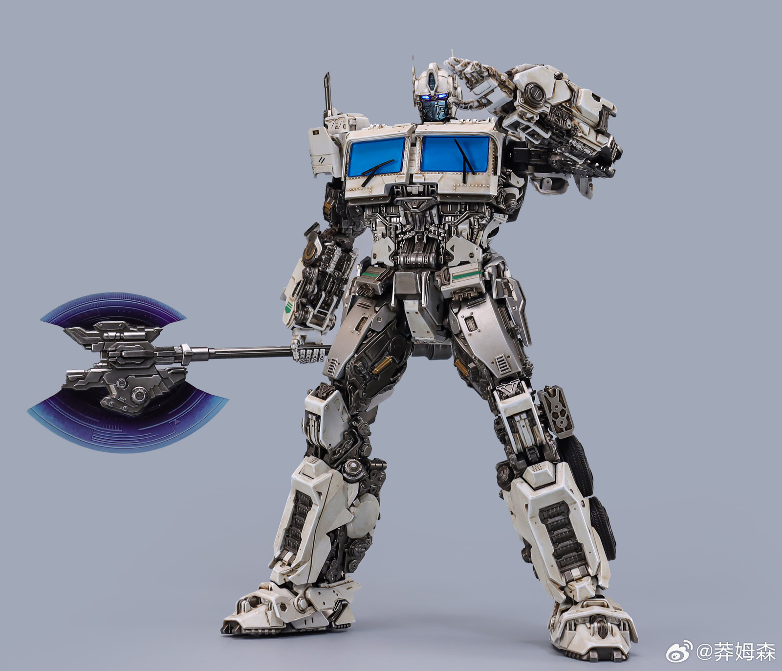 In Stock New Magnificent Mecha MM-01W OptimusPrime Repaint Ver. Die-cast Figure