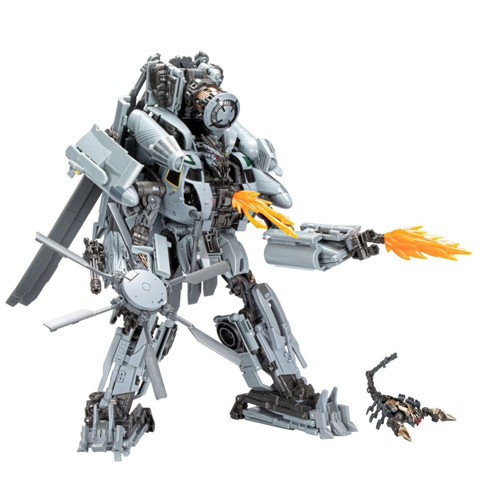 Ready! New Takara Tomy Masterpiece Series MPM-13 Blackout Transforms Figure Toy