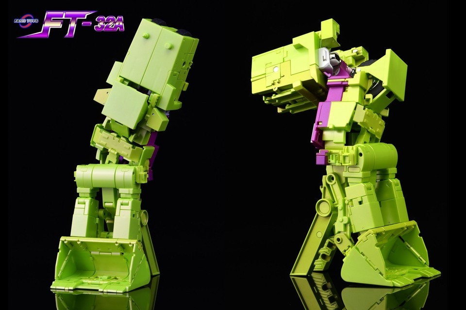In Stock New FansToys FT-32A G1 Scrapper Devastator Transformable Action Figure