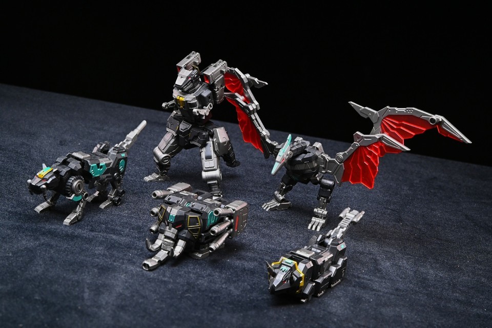 IN STOCK Lucky Cat Micro Cosmos MC-03B mini Beast Lord Meagzord Black set of 5