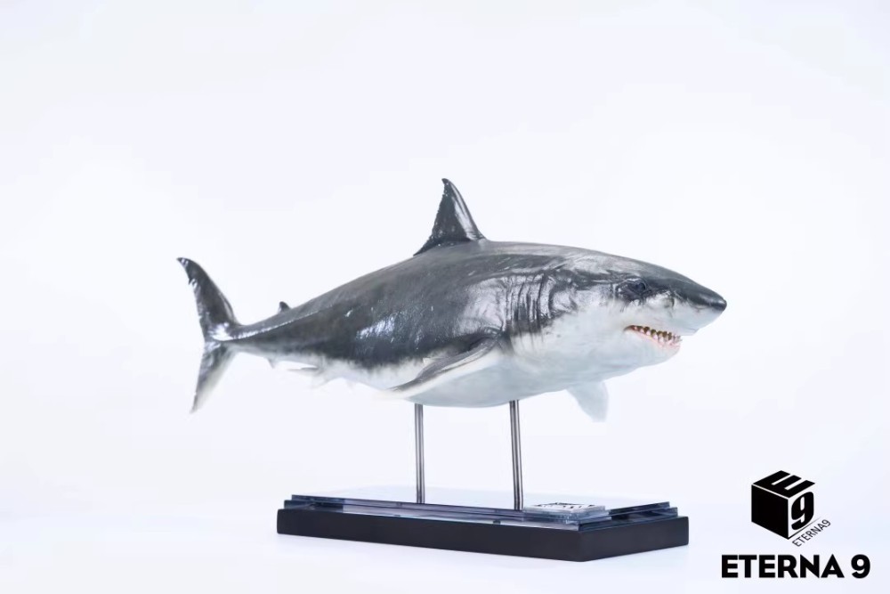 NEW ETERNA 9 Megalodon Marine Animal Static Figurine Model Statue In Stock