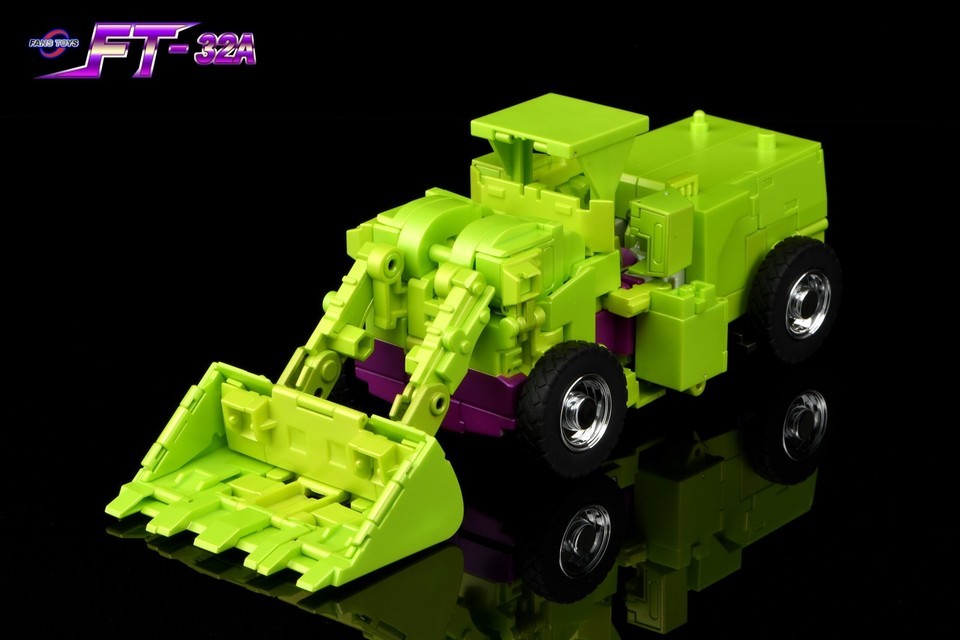 In Stock New FansToys FT-32A G1 Scrapper Devastator Transformable Action Figure