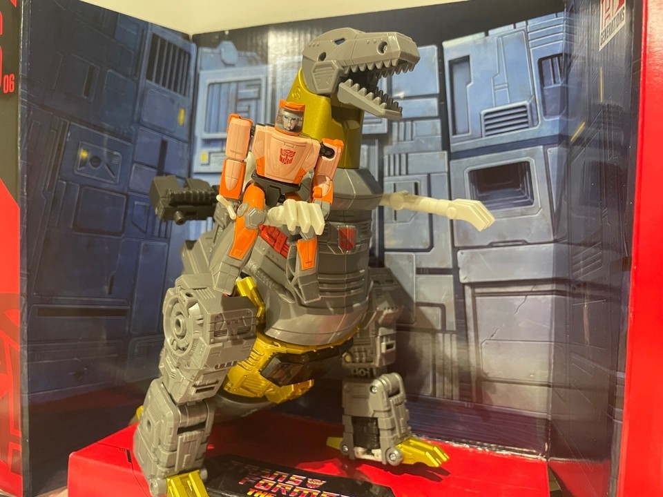 Transforms Studio Series 86-06 Leader Grimlock and Autobot Wheelie 1986 Movie
