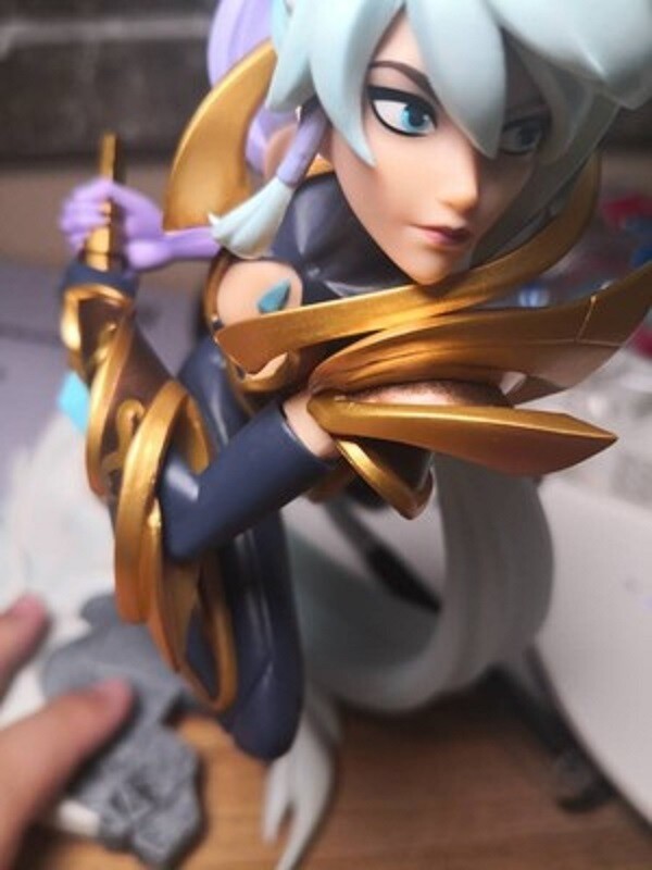 Official League of Legends Riven the Exile Collectibles Figure In Stock