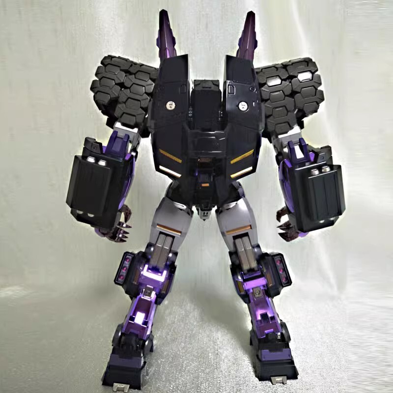In Stock New Metal Club MuscleBear QS02 DJD Tarn Electroplated Ver Action Figure