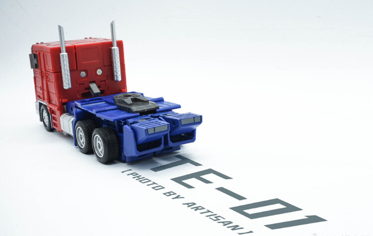 New Transformation Toys Transform Element TE-01 OP Leader Figure In Stock