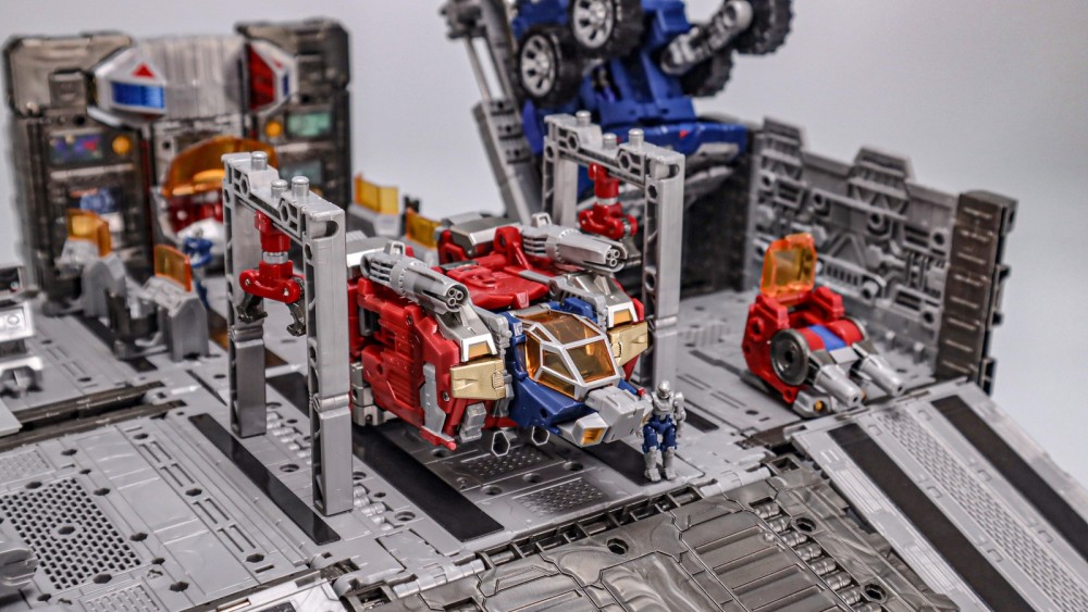 Ready! New 4th Party Diaclone-POP01 OP Prime Action Figure Transforms Toy