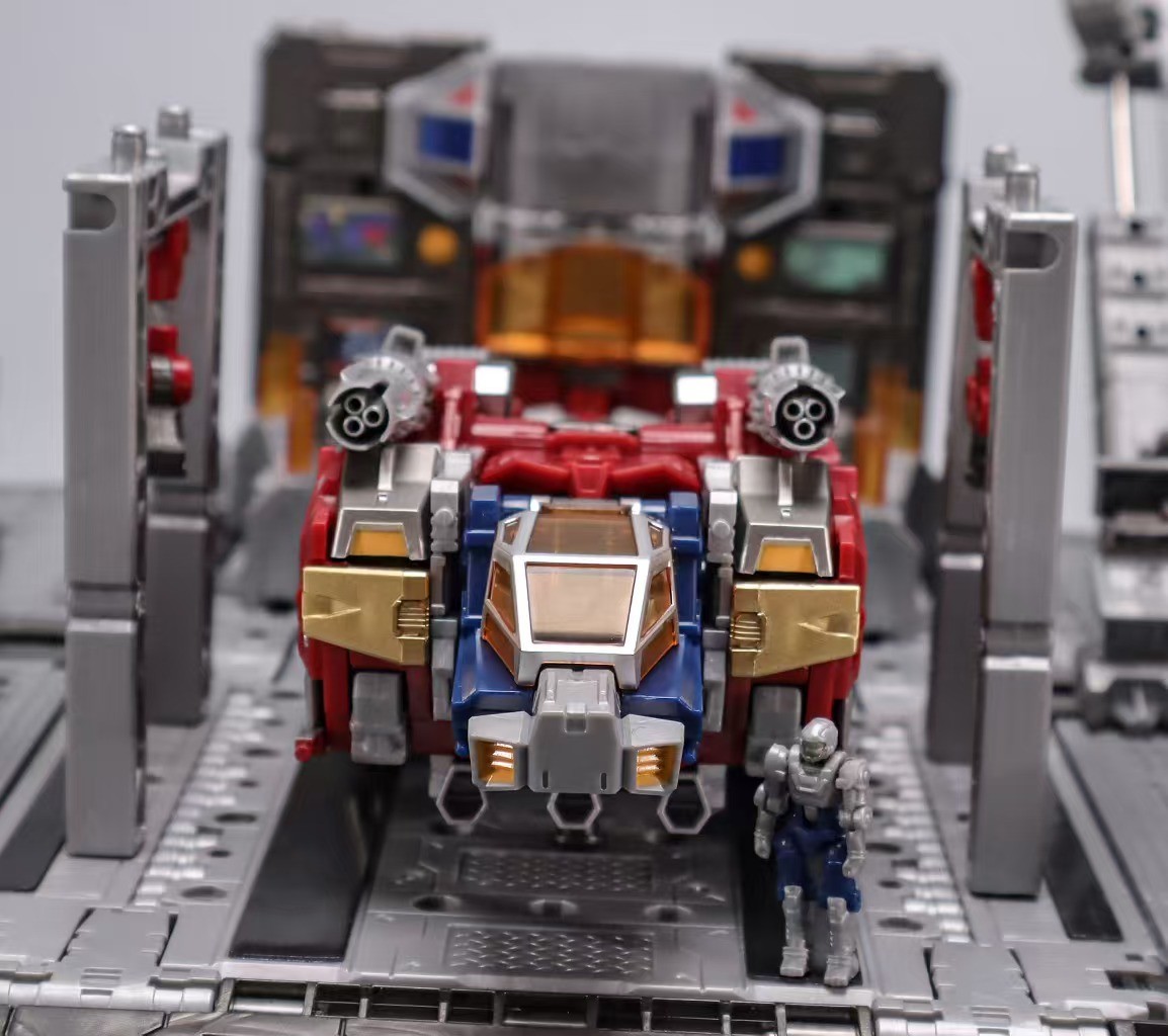 Ready! New 4th Party Diaclone-POP01 OP Prime Action Figure Transforms Toy