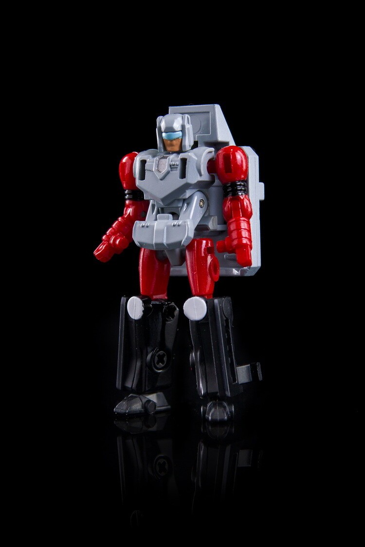 In Stock New KFC Toys P14 Raijin Engine Power Master OptimusPrime Action Figure