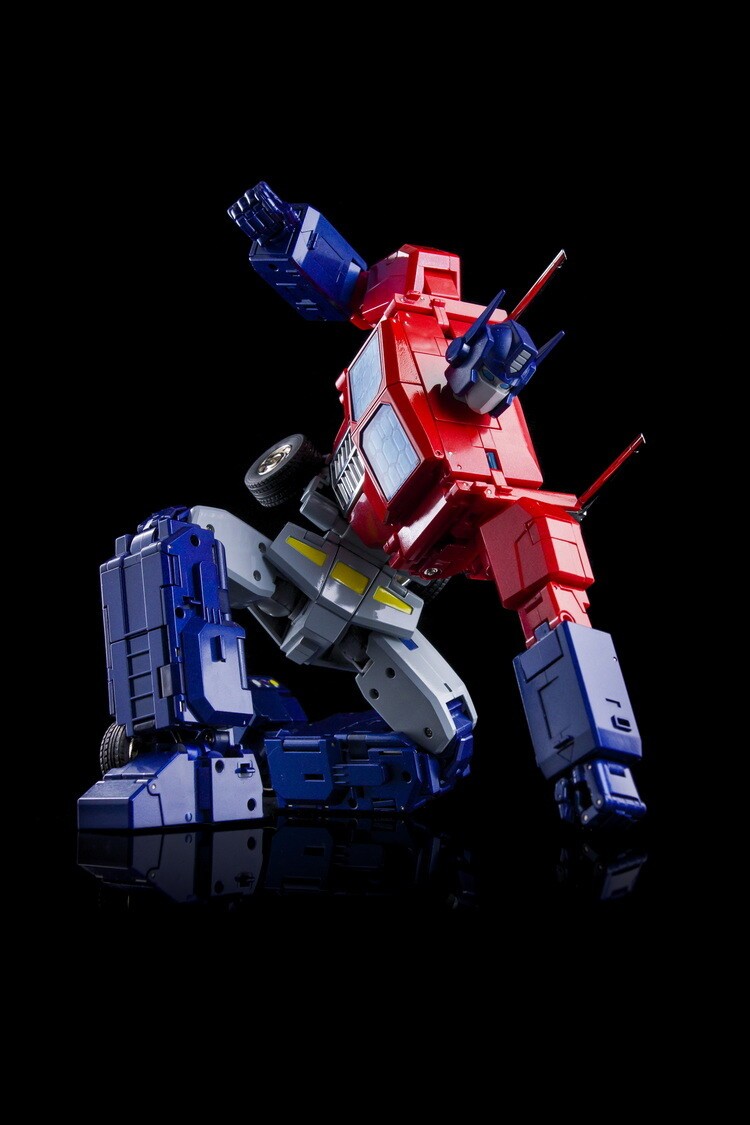 In Stock New KFC Toys P14 Raijin Engine Power Master OptimusPrime Action Figure
