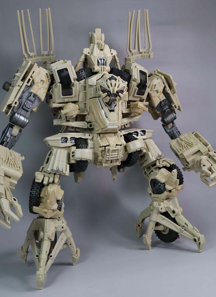 In Stock New 4th Party MP Scale MMP-14 Bonecrusher Action Figure Transforms Toy