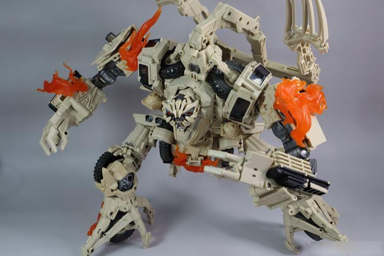 In Stock New 4th Party MP Scale MMP-14 Bonecrusher Action Figure Transforms Toy