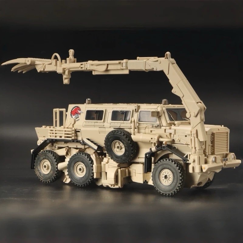 In Stock New 4th Party Masterpiece NBE-01 Bonecrusher Oversized Version Toy